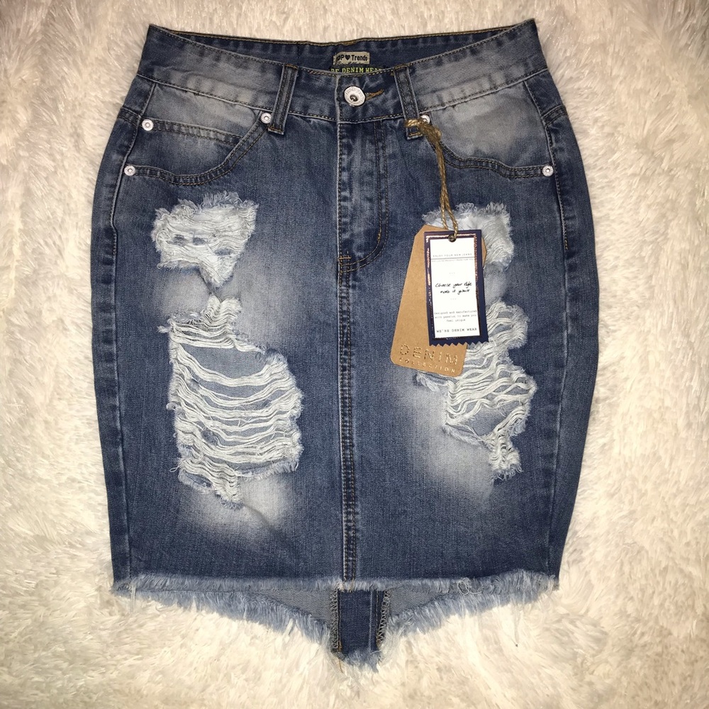 top trends woman denim wear jeans skirt